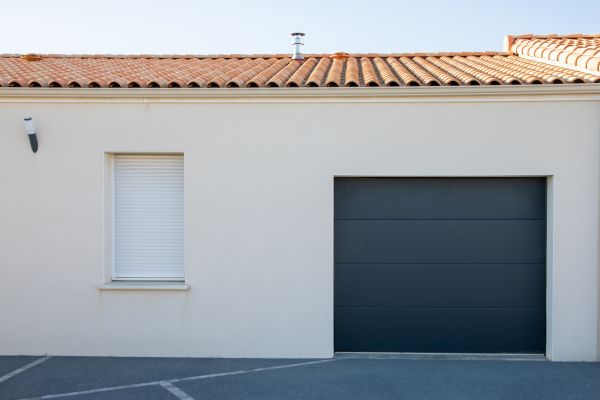 Professional Garage Window Replacement
